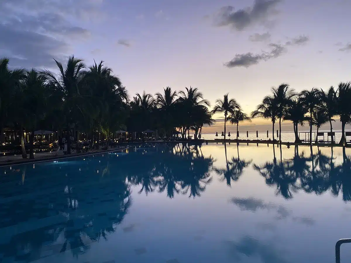 Mauritius Pool Sonnenuntergang